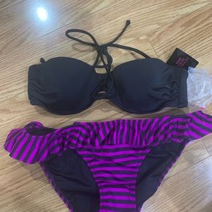 New Victoria Secret bikini (2 piece)